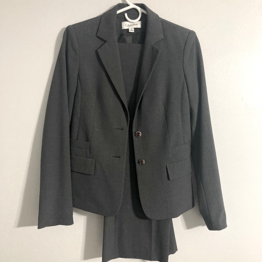Women’s Dark Gray Business Suit